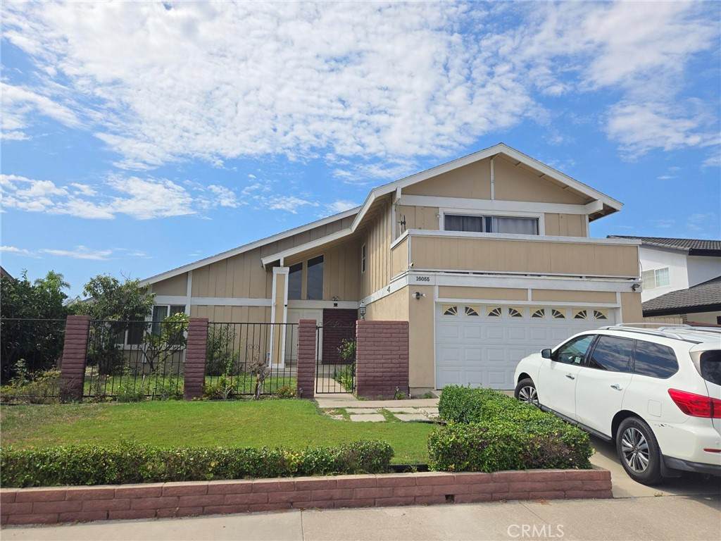 16055 Gallatin - Photo 1