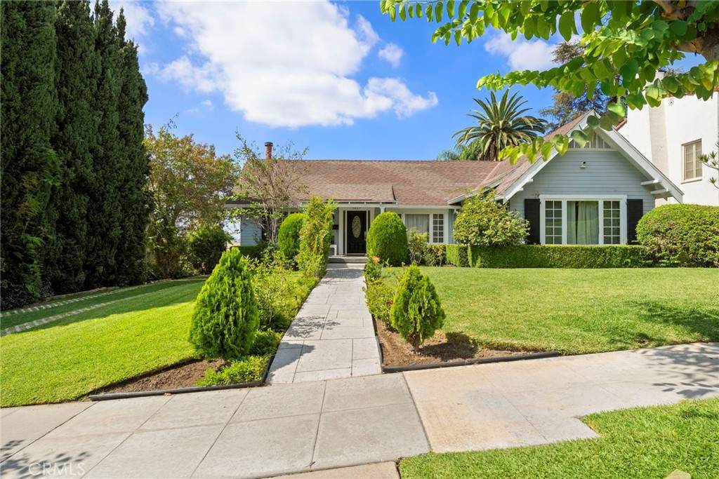 5827 Washington Ave. - Photo 1