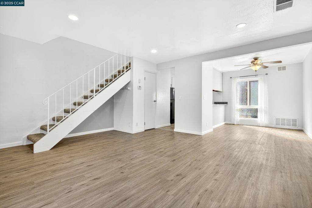 101 Villa Cir - Photo 1