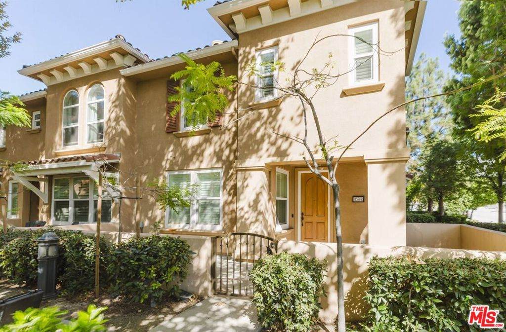 453 Altadena Drive - Photo 1
