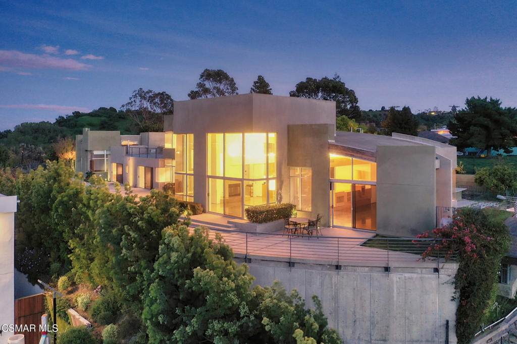 3681 Alomar Drive - Photo 1