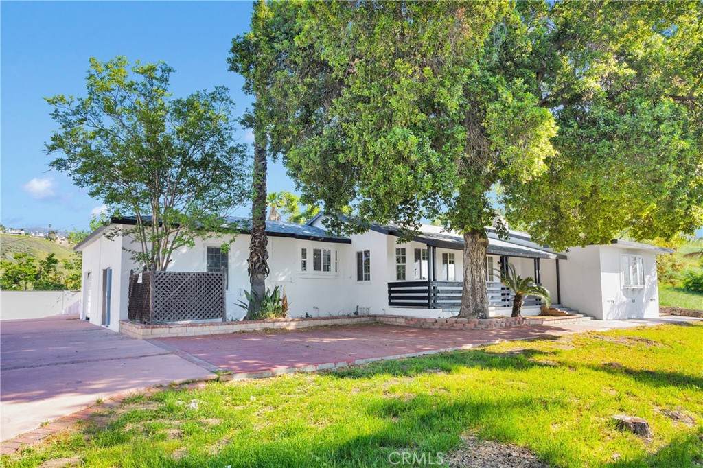 3489 Circle Road - Photo 1