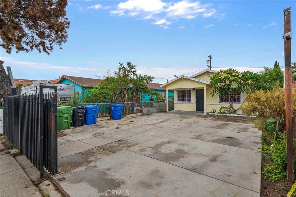 11513 San Pedro - Photo 1