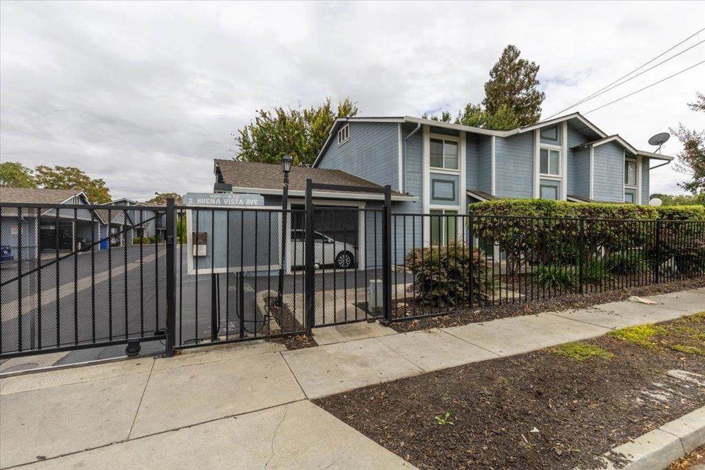 414 Buena Vista Avenue - Photo 1