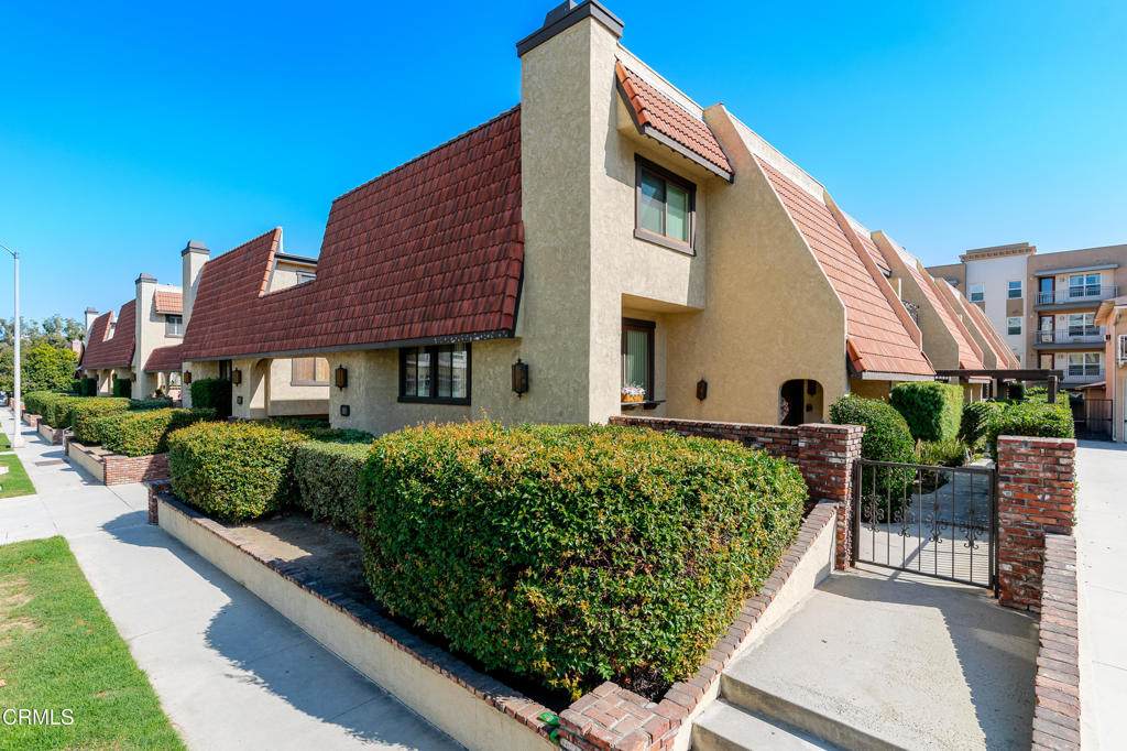 204 Bay State Street - Photo 1