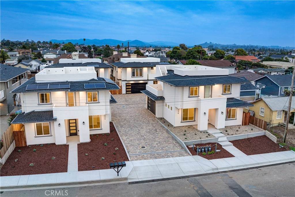 238 N 7th Street - Photo 1