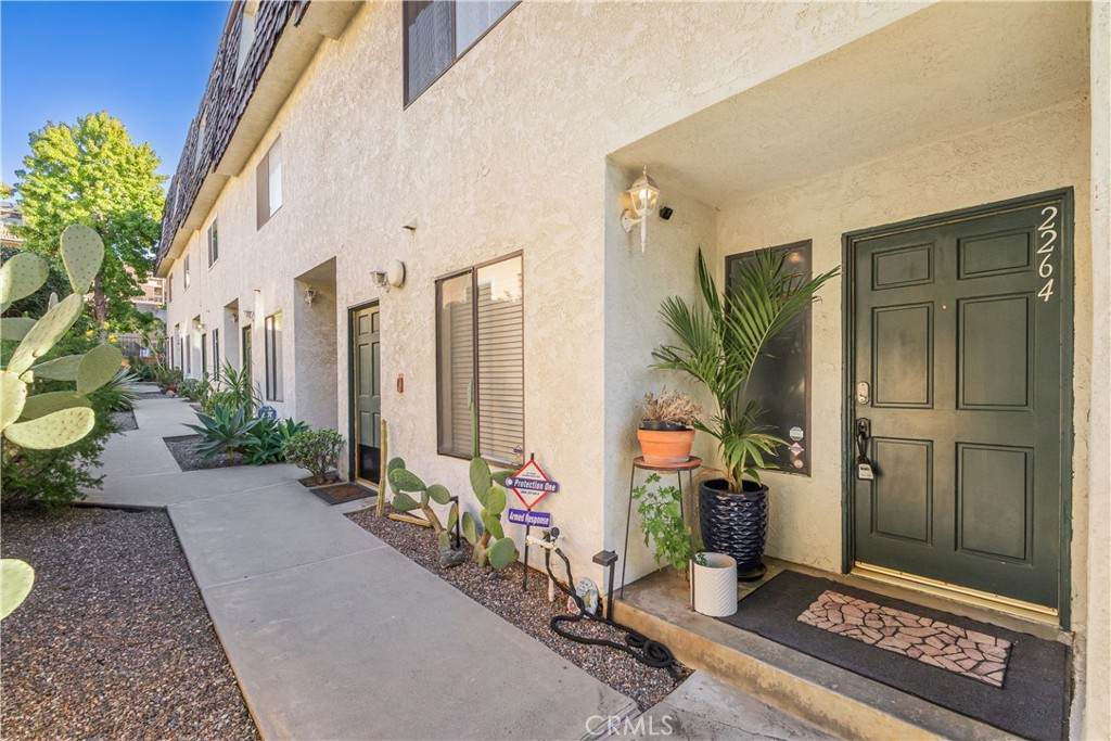 2264 Rose Avenue - Photo 1