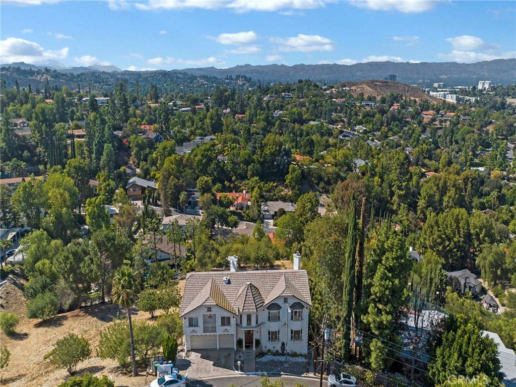 4801 Nomad - Photo 1