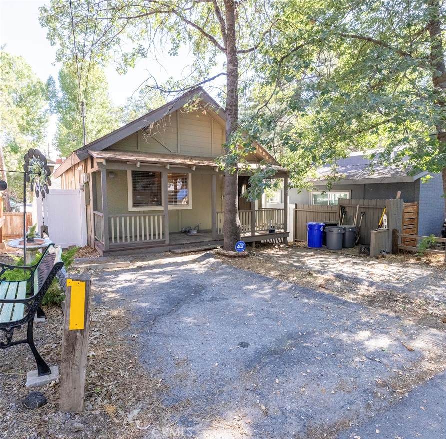 32905 Chipmunk Lane - Photo 1