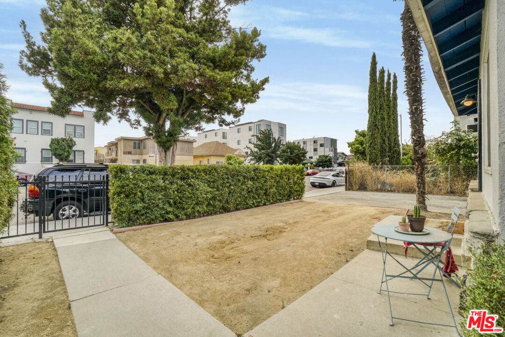 https://bt-photos.global.ssl.fastly.net/socal/orig_boomver_1_401412710-2.jpg