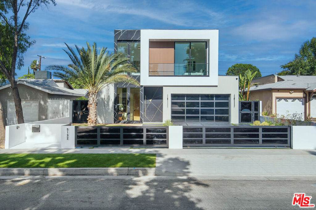 5132 Lindley Avenue - Photo 1