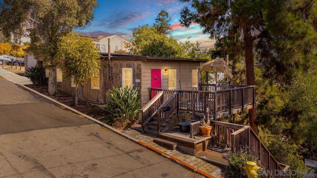 2950 Nutmeg St - Photo 1