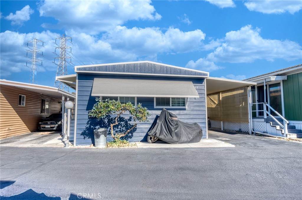 17700 Western Avenue - Photo 1