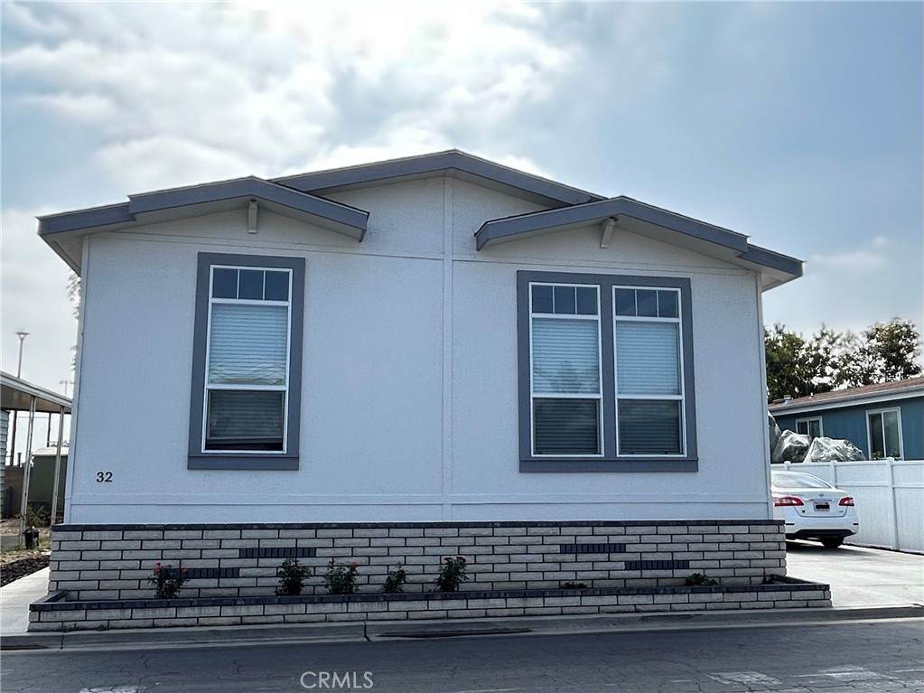 10550 Western Avenue - Photo 1