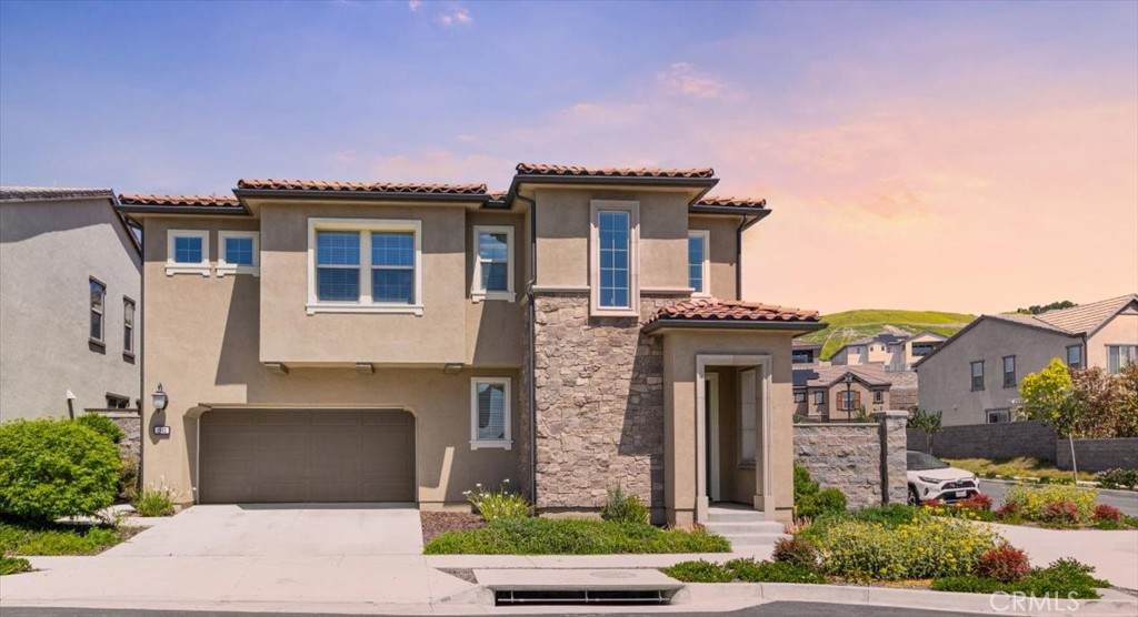 1901 Aliso Canyon Drive - Photo 1