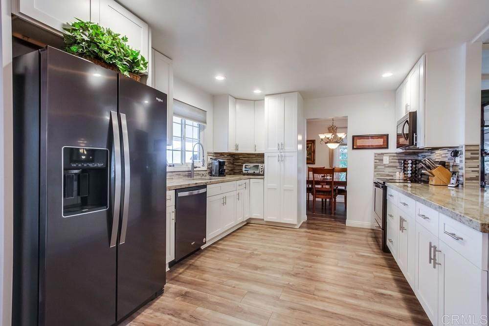 1930 W San Marcos Blvd - Photo 1