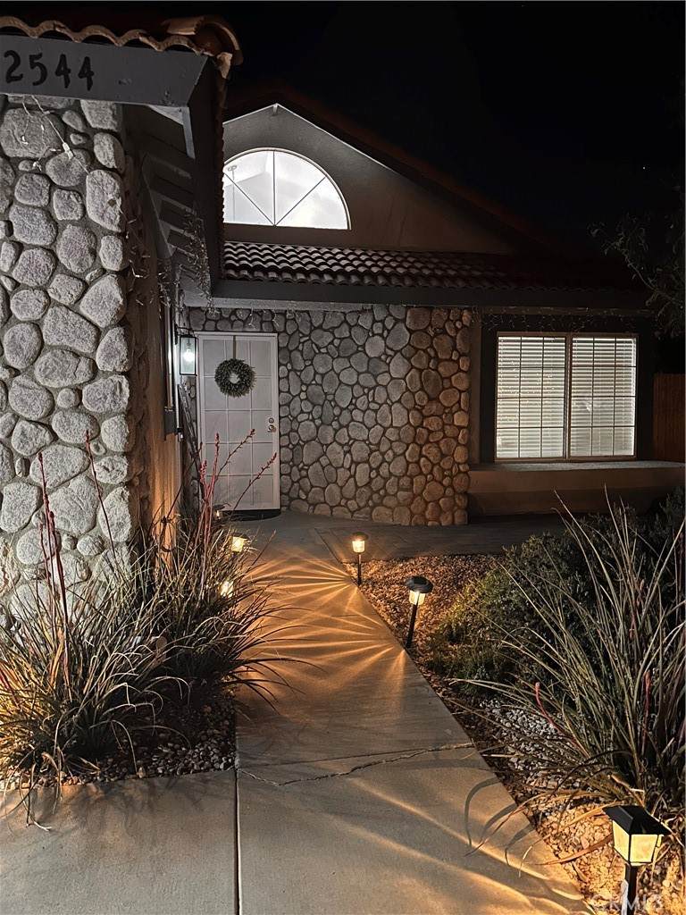 12544 Sunbird Lane - Photo 1