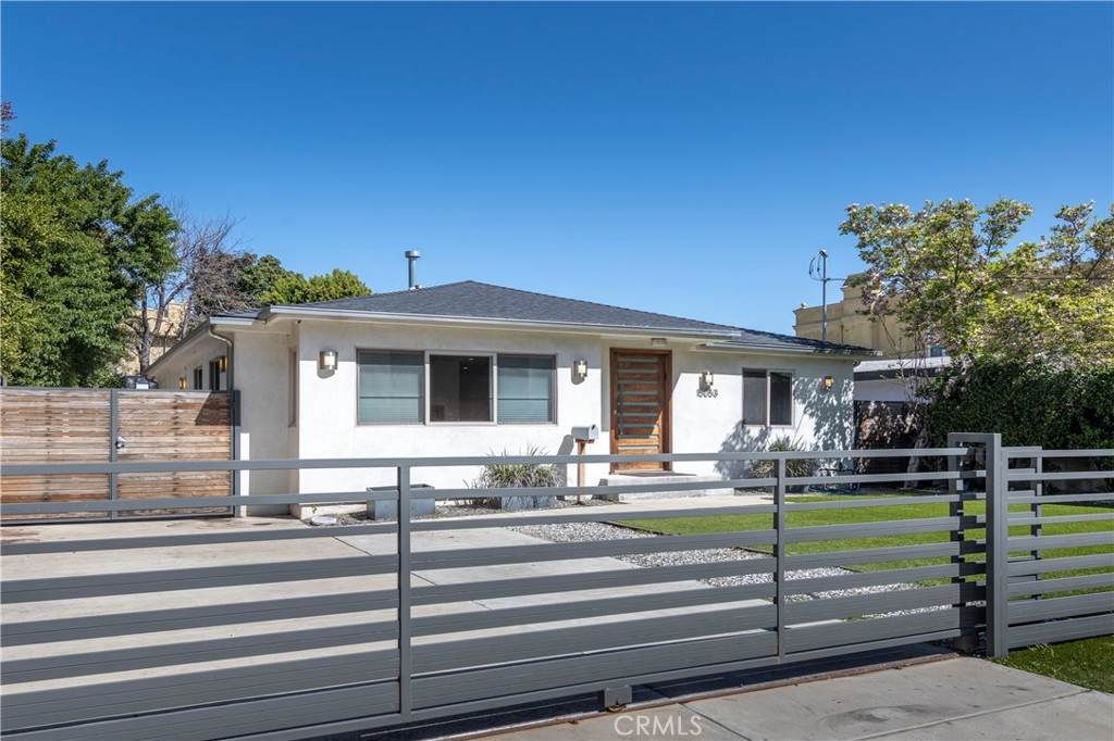 15053 Greenleaf Street - Photo 1