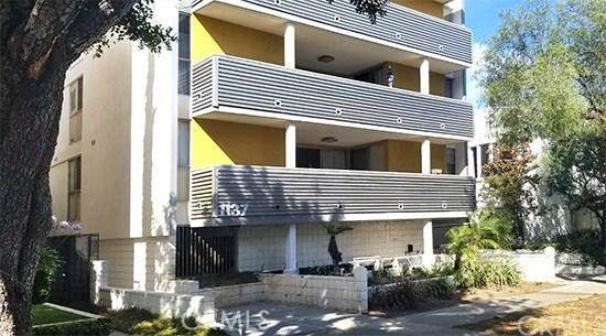 1137 11th Street - Photo 1