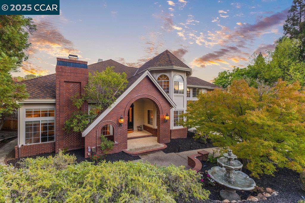 3109 Stonegate Dr - Photo 1