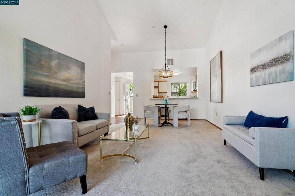 1731 Villa Way - Photo 1