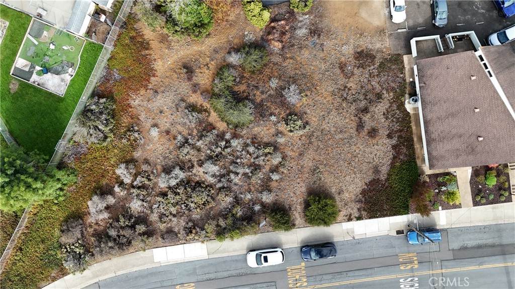 2245 2255 Bayview Heights Drive - Photo 1