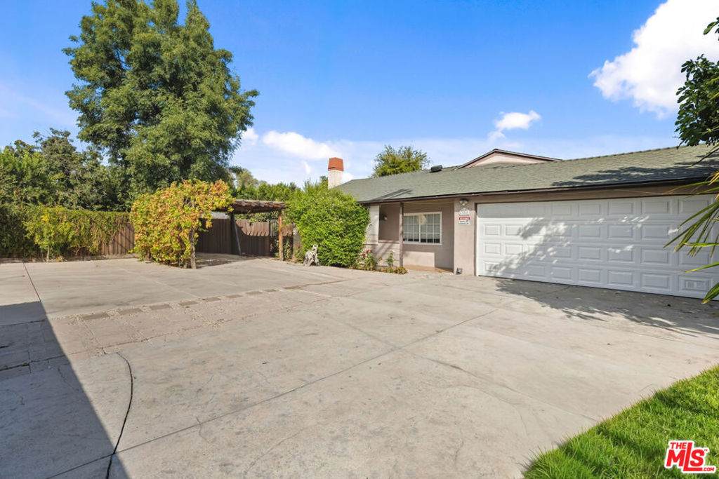 6308 Lindley Avenue - Photo 1