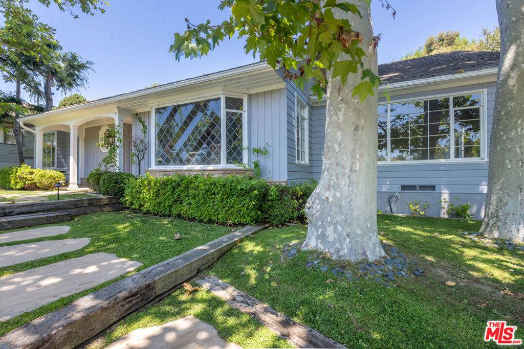 11339 Thurston Place - Photo 1