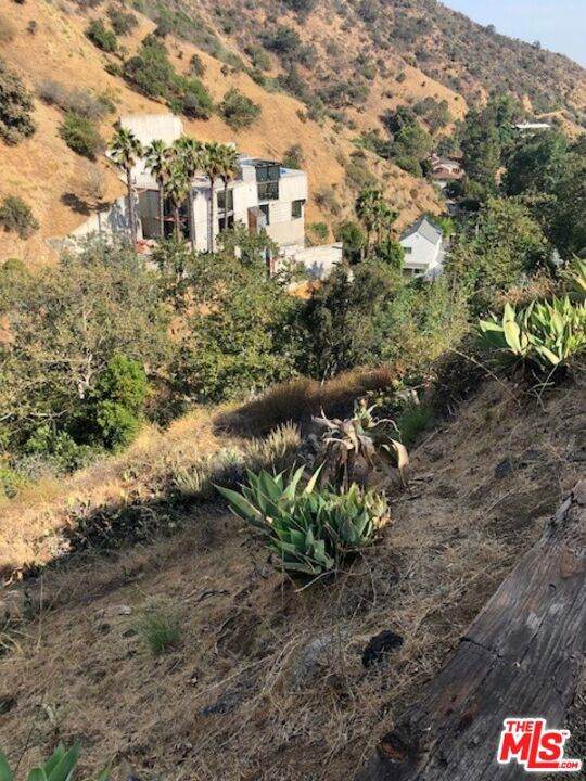 https://bt-photos.global.ssl.fastly.net/socal/orig_boomver_1_402176977-2.jpg