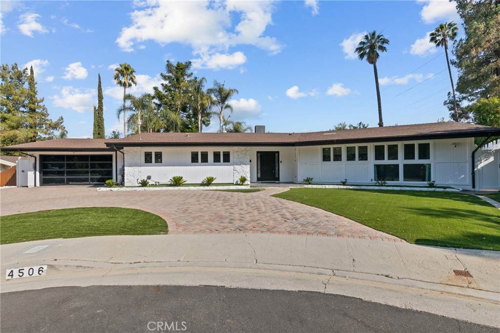 4506 El Abaca Place - Photo 1