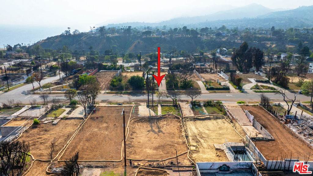 616 Via De La Paz - Photo 1