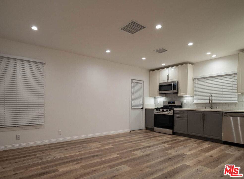 4274 Elenda Street - Photo 1