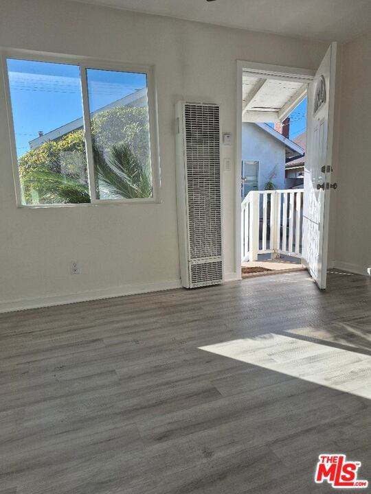 15422 Catalina Avenue - Photo 1