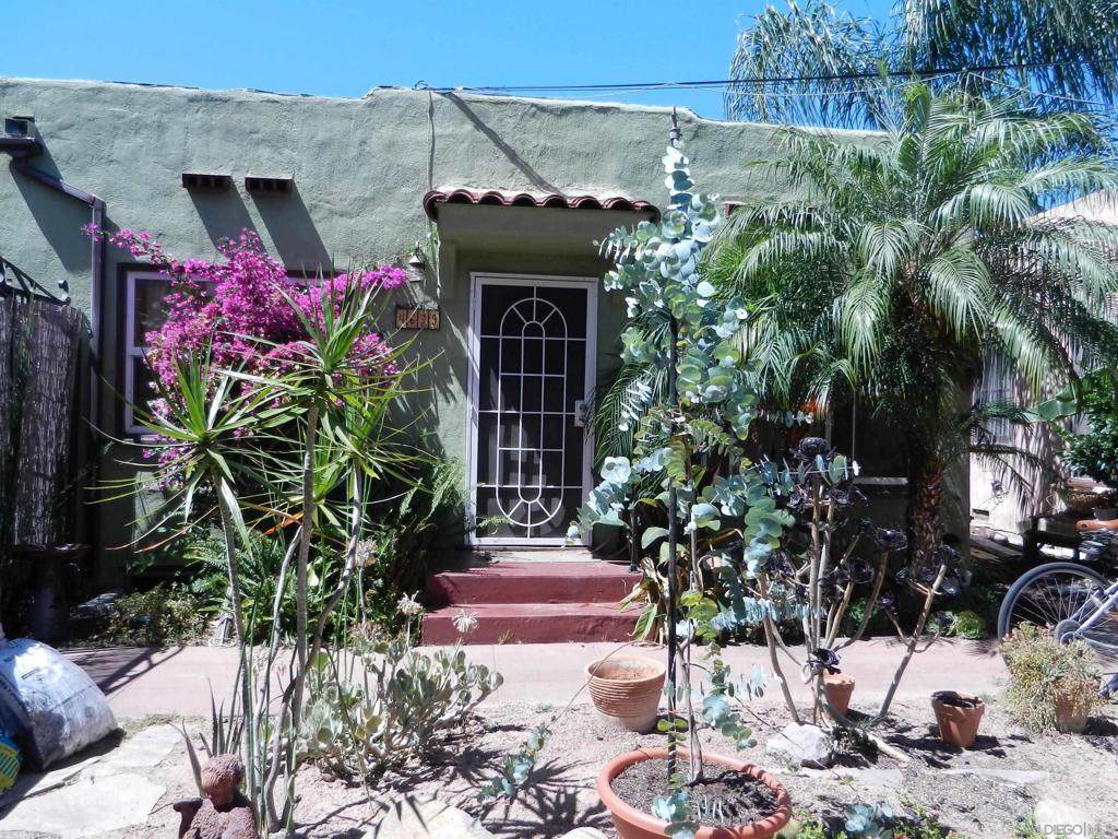 4639 Park Blvd - Photo 1