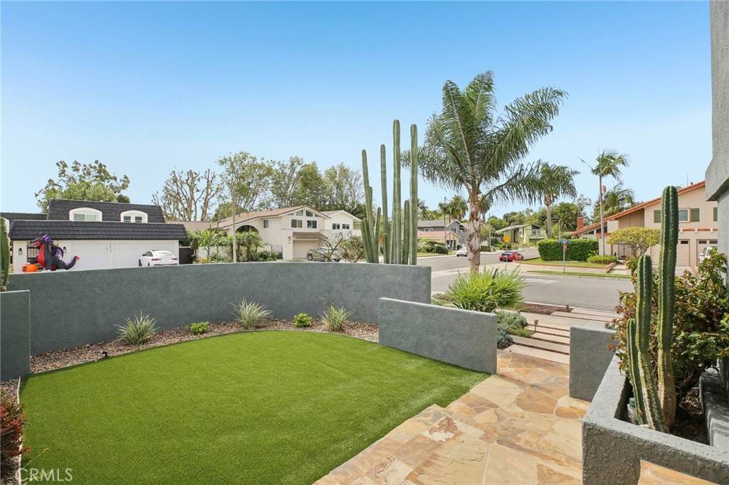 https://bt-photos.global.ssl.fastly.net/socal/orig_boomver_1_402314962-2.jpg
