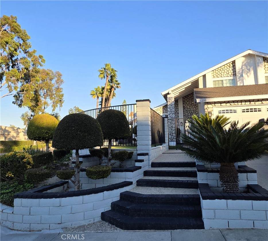 1200 Maple Tree Court - Photo 1