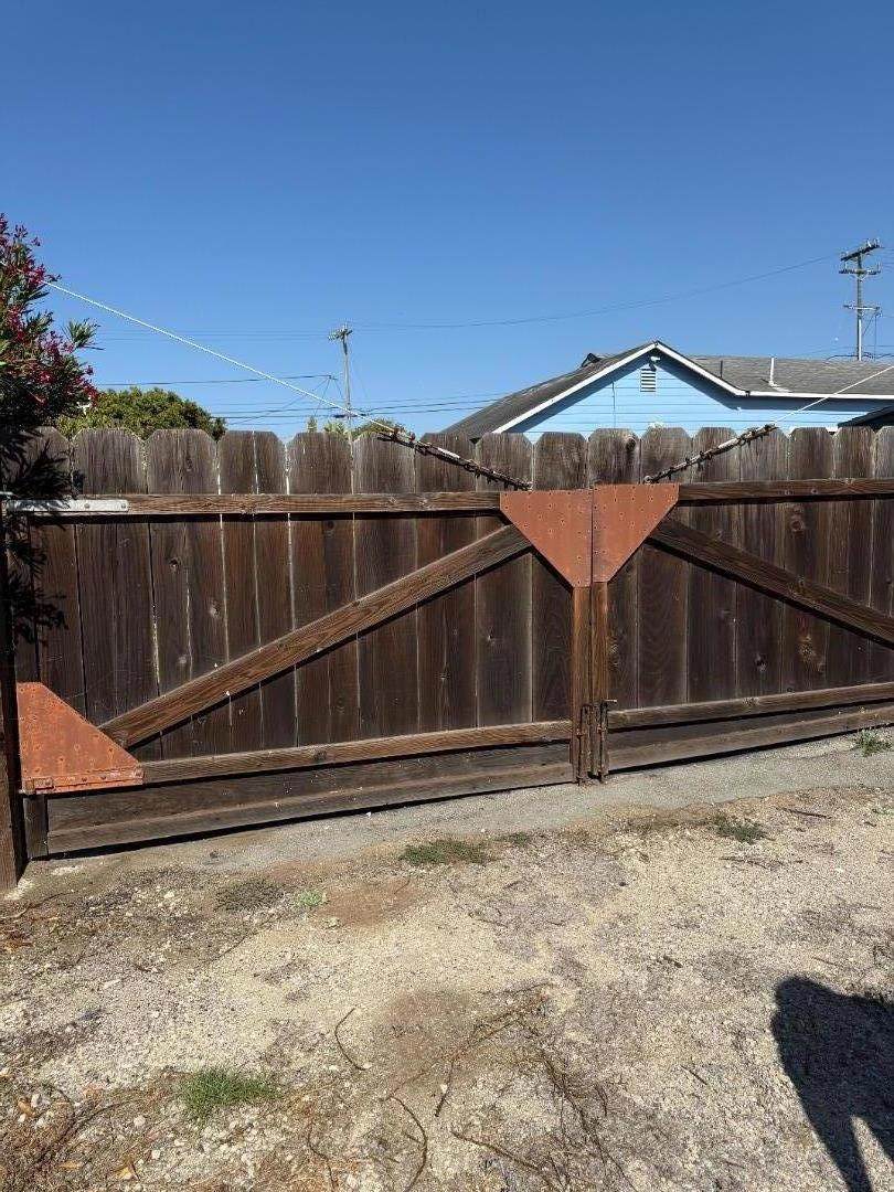 228 Beach Road - Photo 1