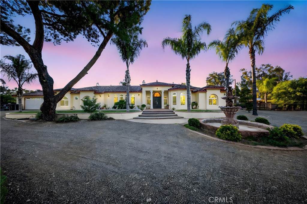 26743 Hammack Avenue - Photo 1