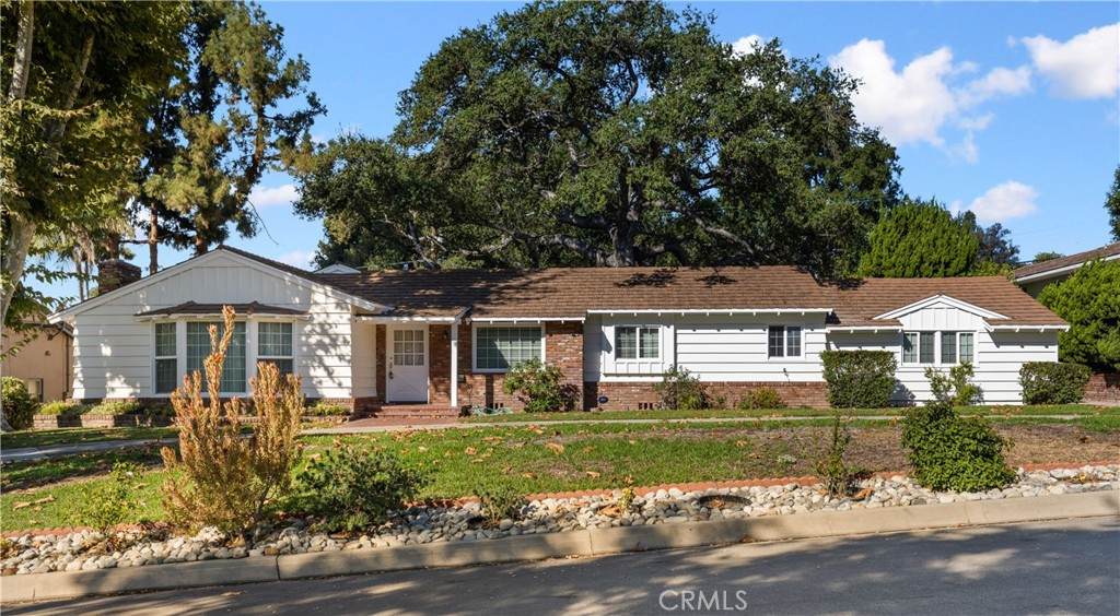 1801 Wilson - Photo 1