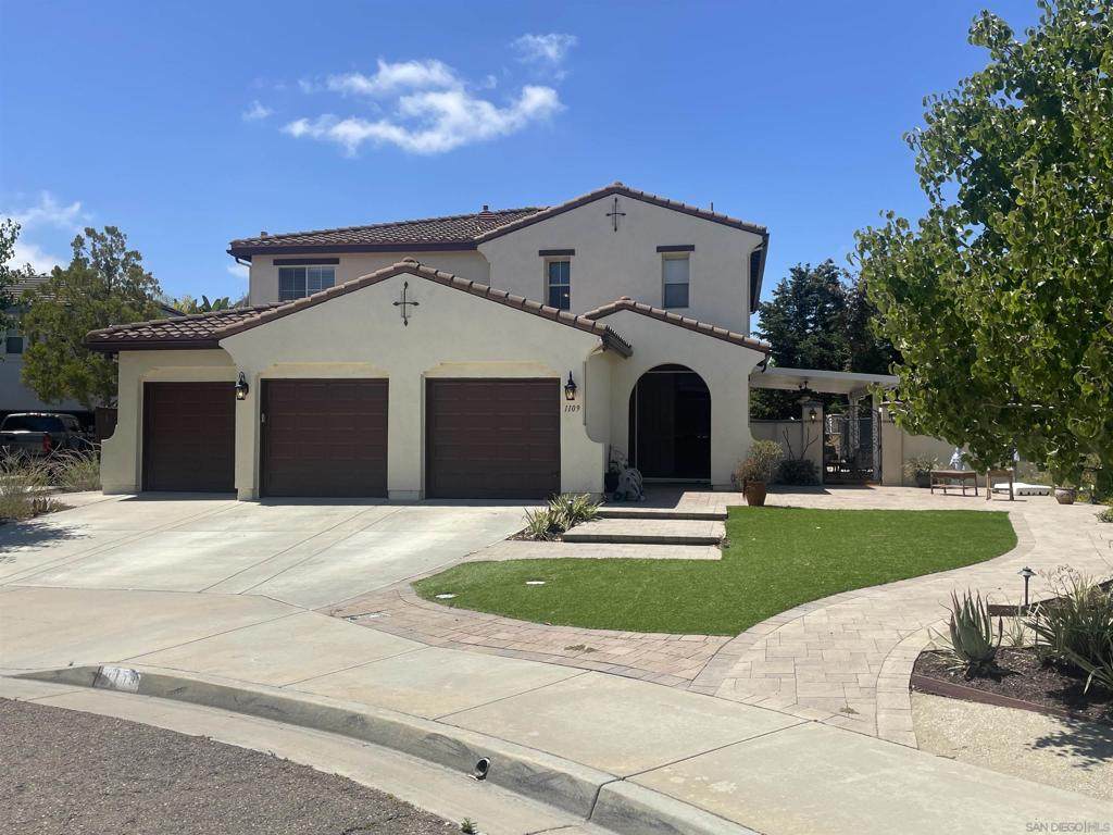 1109 Bells Drive - Photo 1