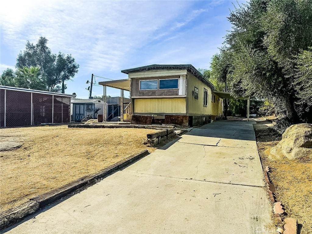 640 Apache - Photo 1