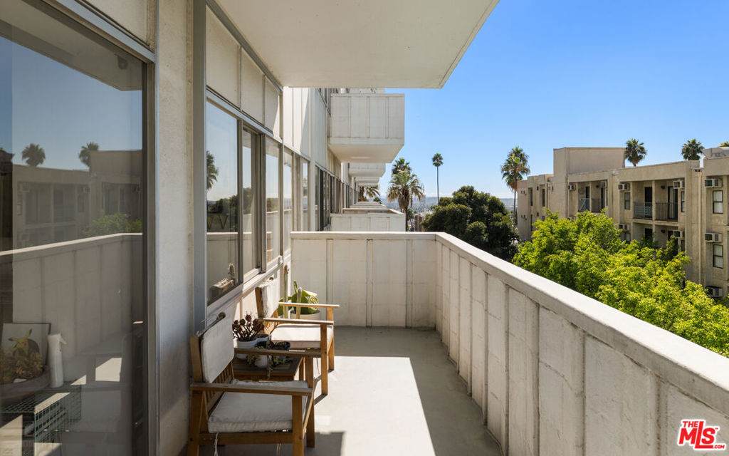 https://bt-photos.global.ssl.fastly.net/socal/orig_boomver_1_402554744-2.jpg
