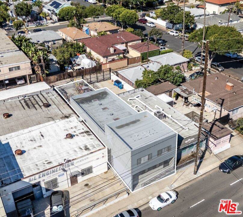 https://bt-photos.global.ssl.fastly.net/socal/orig_boomver_1_402575804-2.jpg