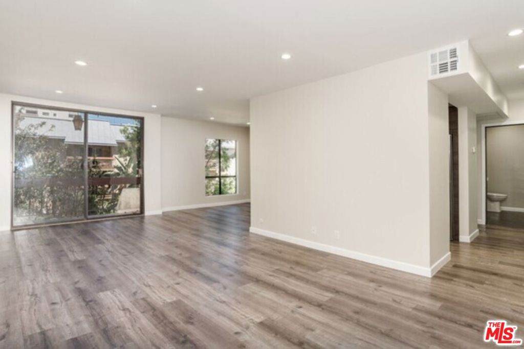 https://bt-photos.global.ssl.fastly.net/socal/orig_boomver_1_402605057-2.jpg