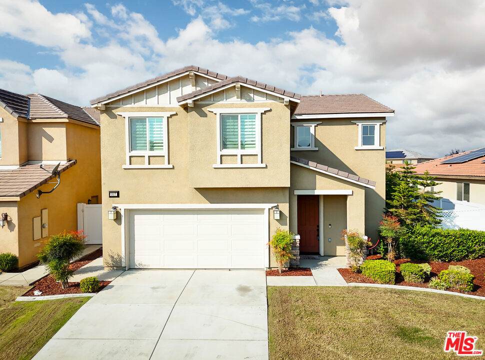 317 White Alder Drive - Photo 1