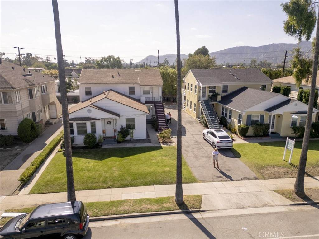 https://bt-photos.global.ssl.fastly.net/socal/orig_boomver_1_402635044-3.jpg