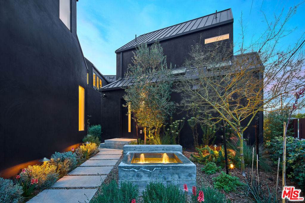 1813 Penmar Avenue - Photo 1