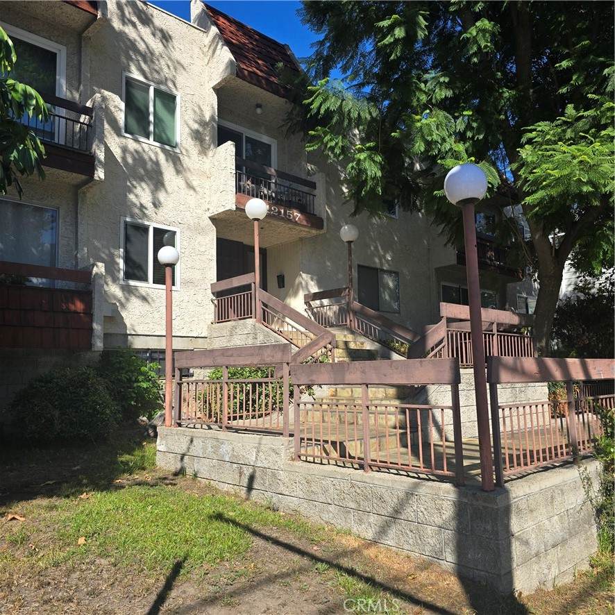 12157 Moorpark Street - Photo 1