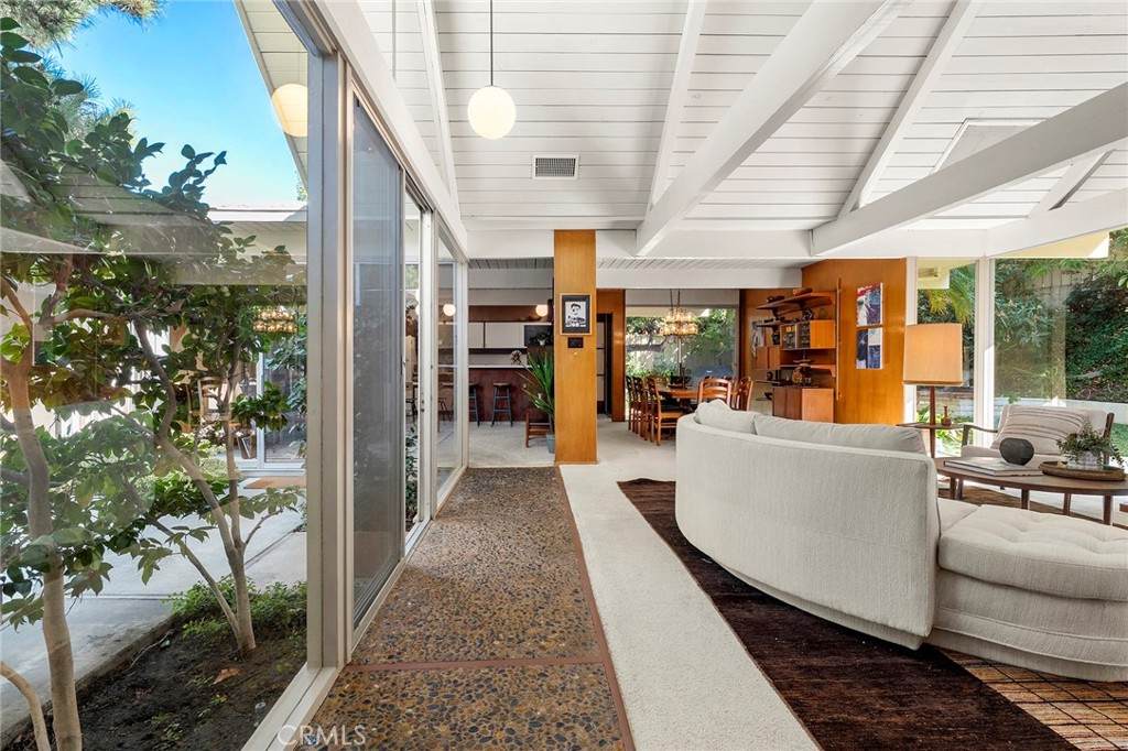 1074 Granada - Photo 1