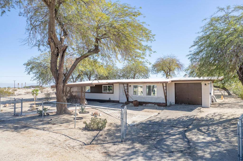 2338 Sand Ere Avenue - Photo 1